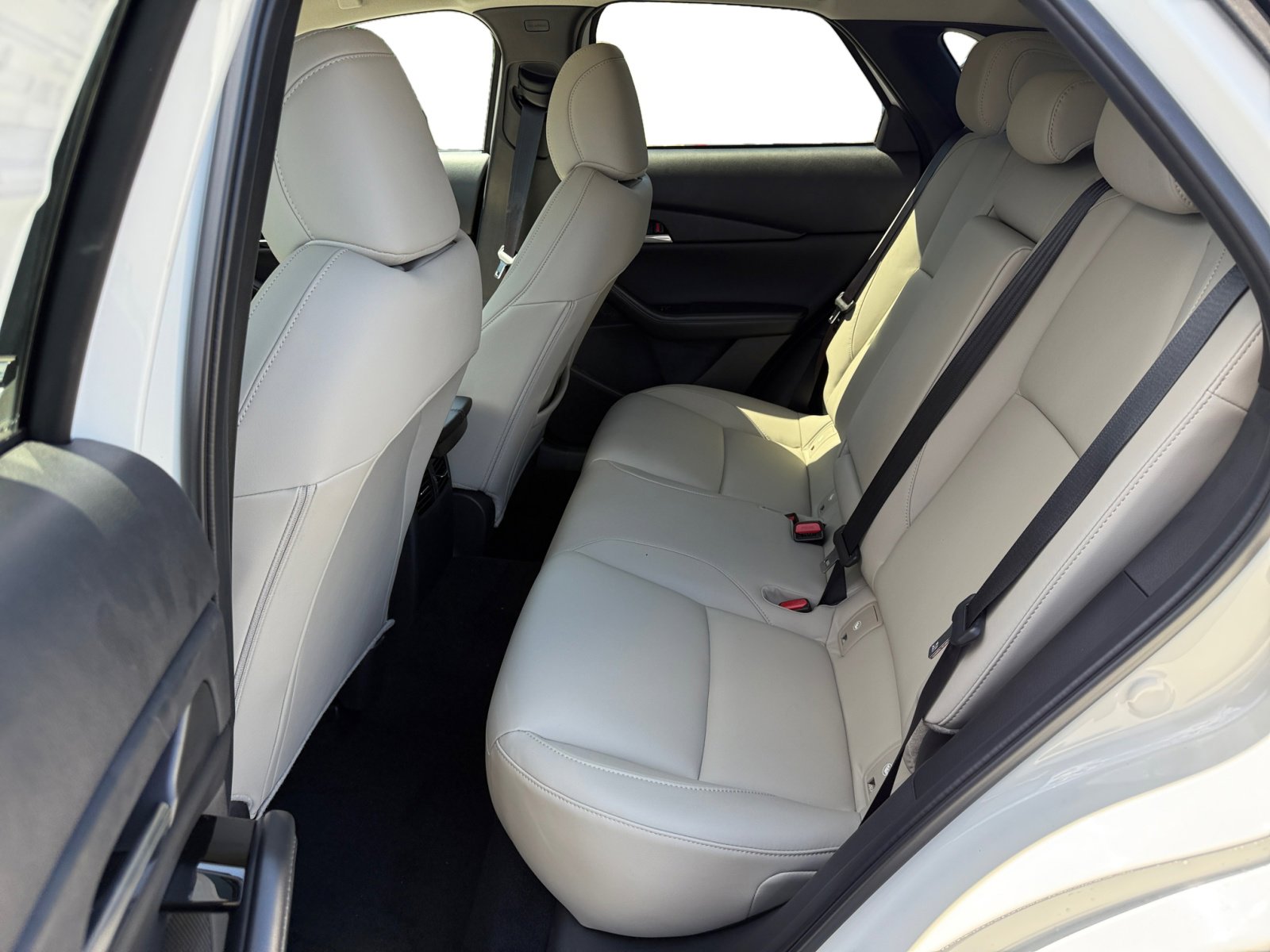 2025 Mazda CX-30 2.5 S Preferred photo 16