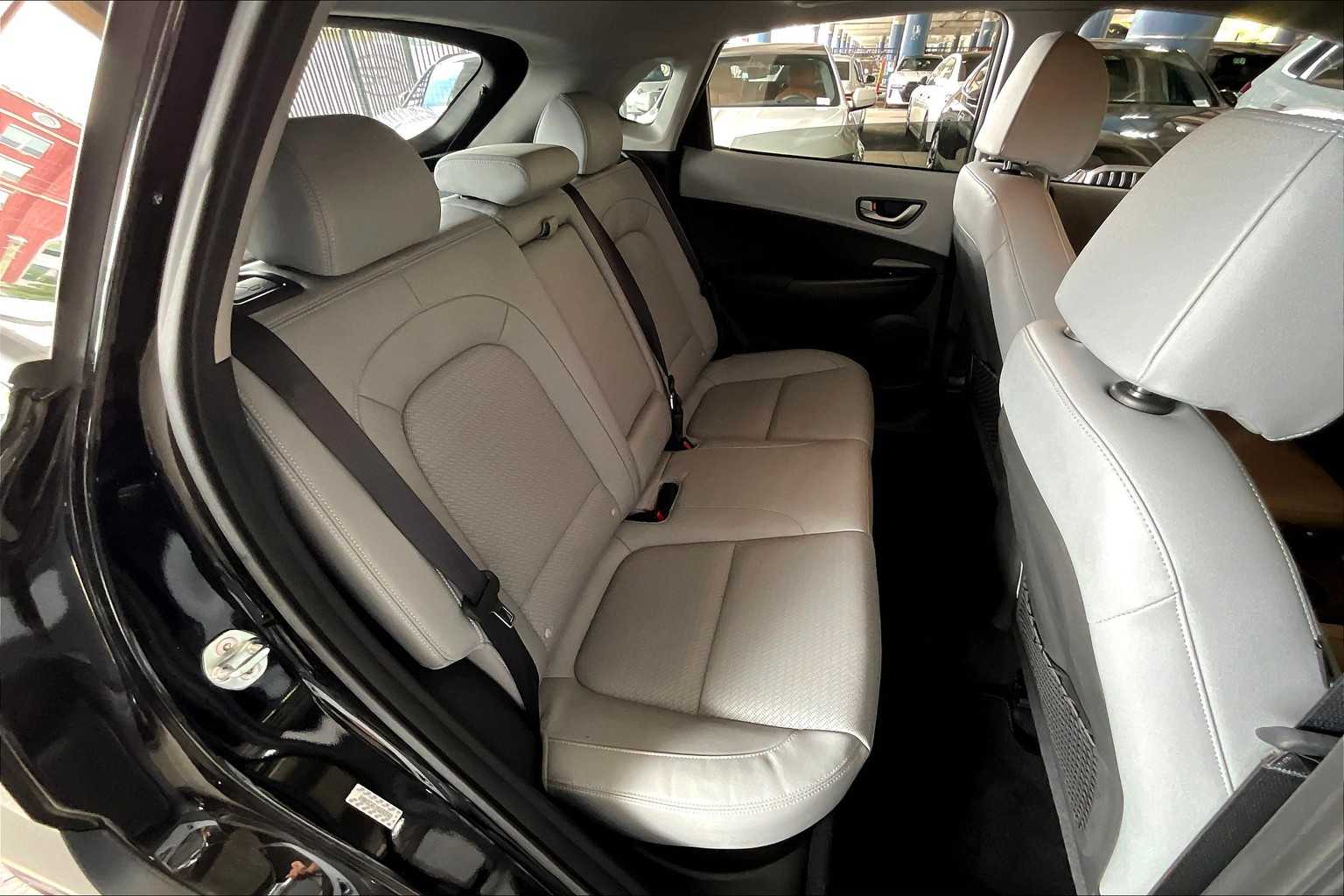 2021 Hyundai Kona Ultimate photo 17