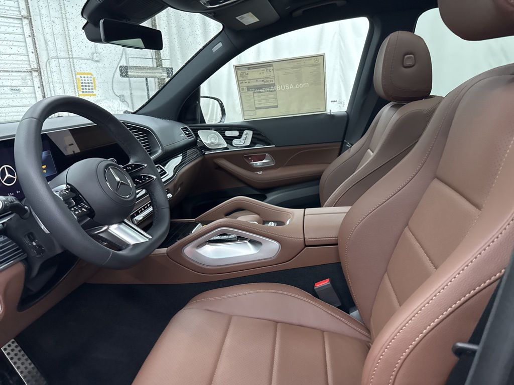 2026 Mercedes Benz GLS 450 4MATIC photo 10