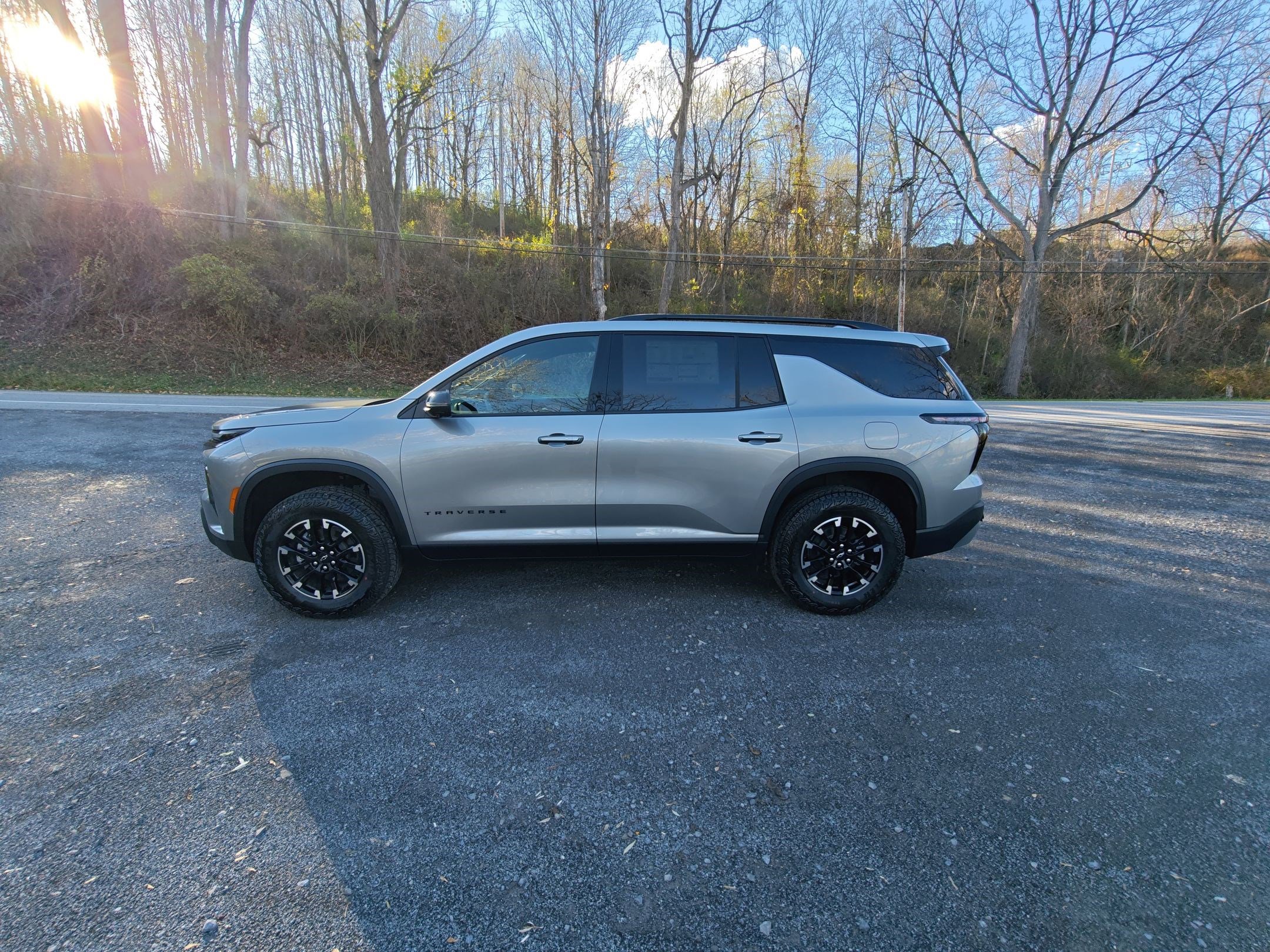 2026 Chevrolet Traverse Z71 photo 2