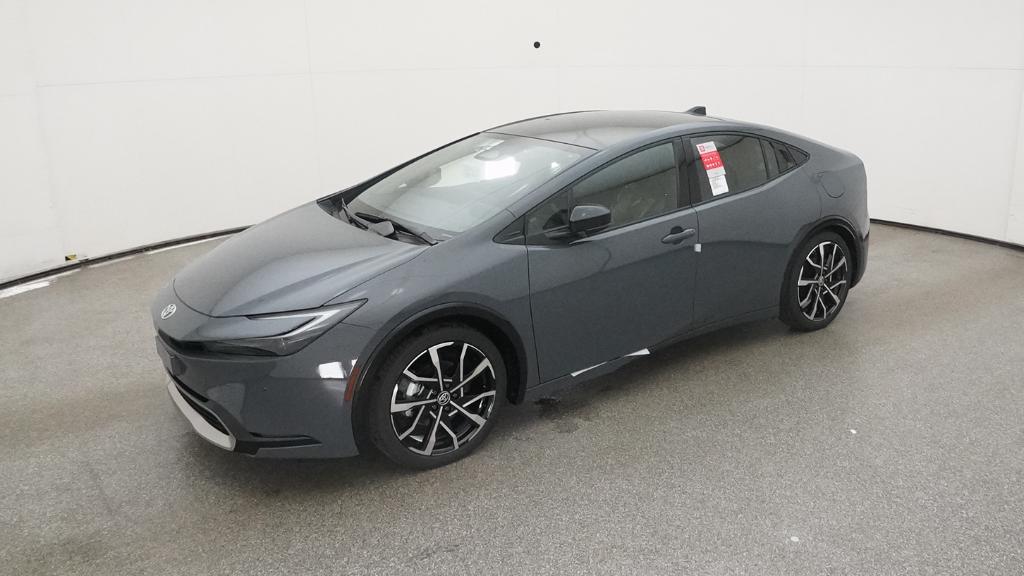 2026 Toyota Prius XSE's photo