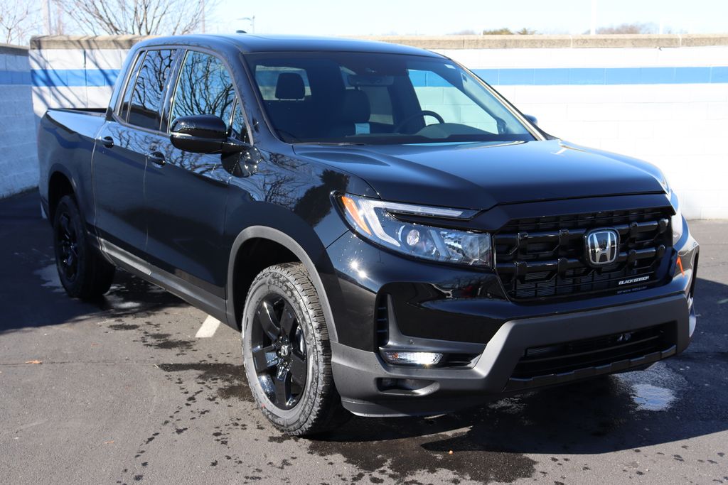 2025 Honda Ridgeline Black Edition photo 7