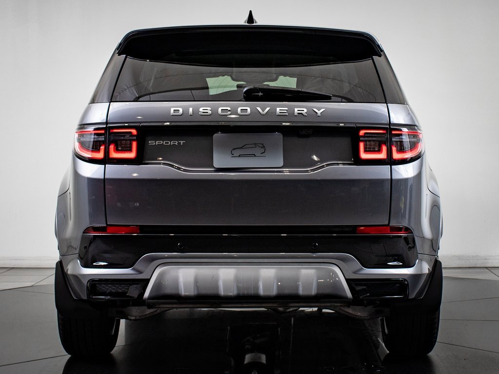 2025 Land Rover Discovery Sport S photo 7
