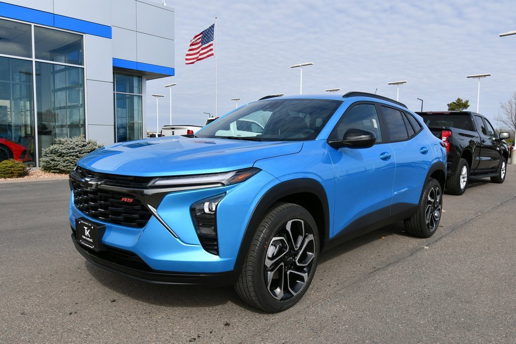 Used 2025 Chevrolet Trax RS with VIN KL77LJEP8SC203444 for sale in North Branch, Minnesota