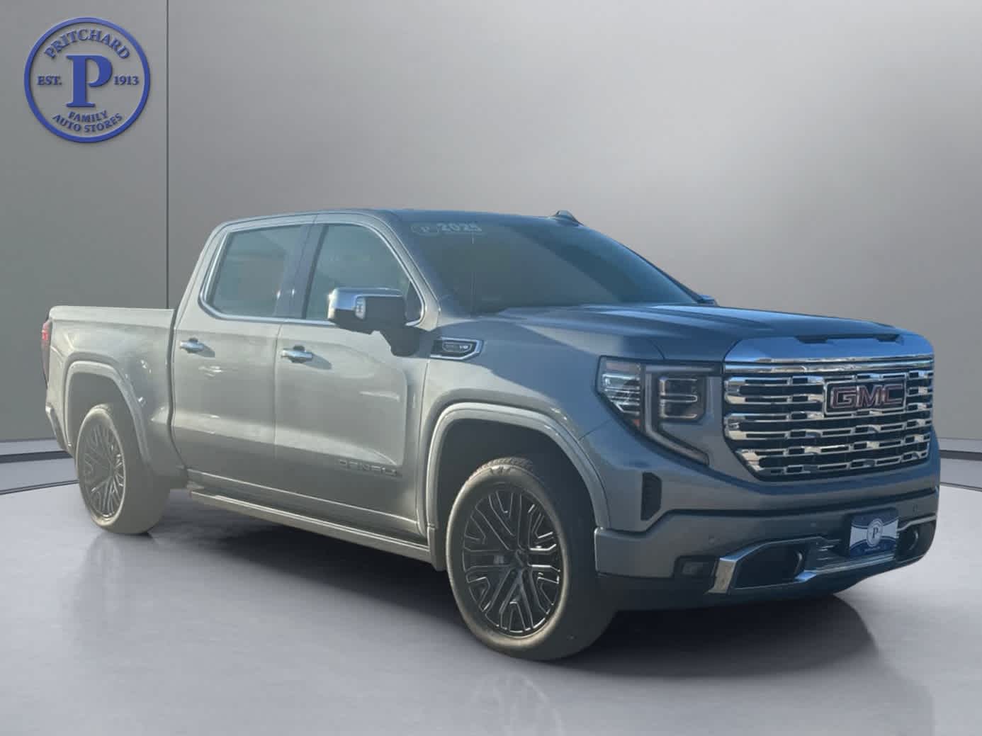 2025 Gmc Sierra 1500 Denali photo 2