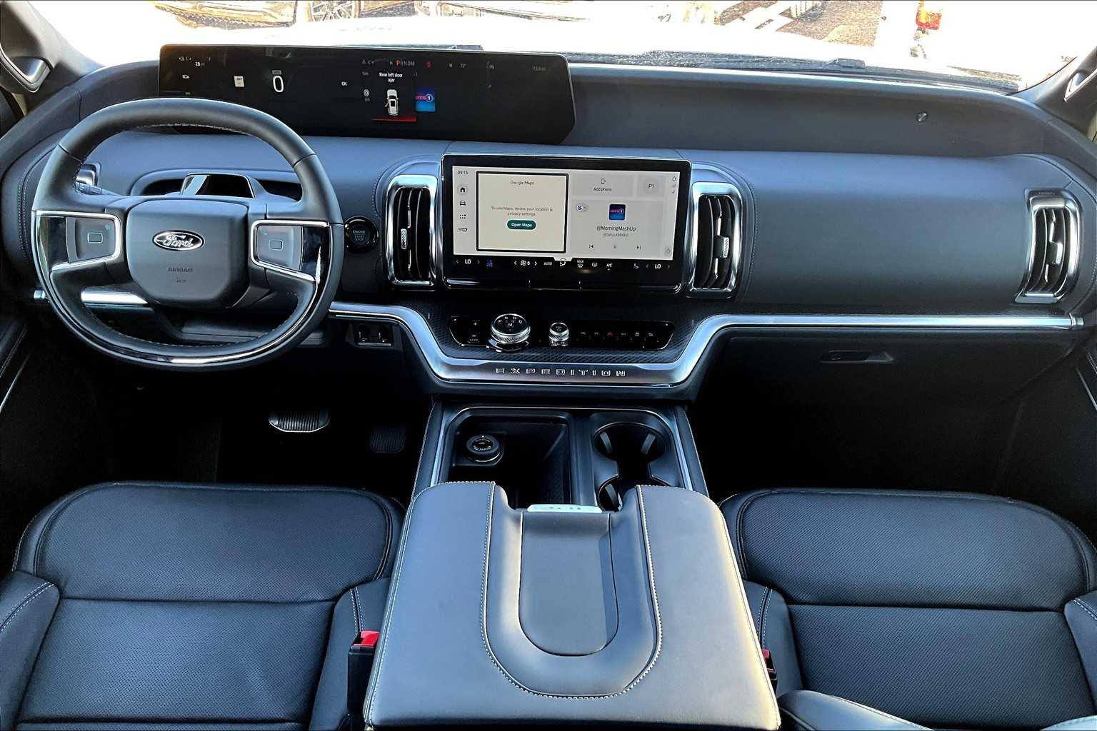 2025 Ford Expedition Platinum photo 5