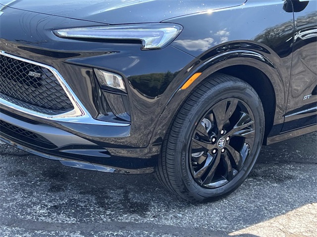 2026 Buick Encore GX Sport Touring photo 8