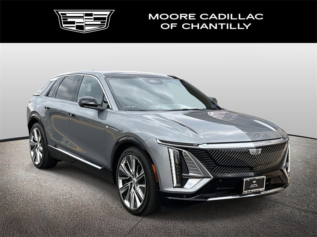 2024 Cadillac LYRIQ Luxury 3's photo