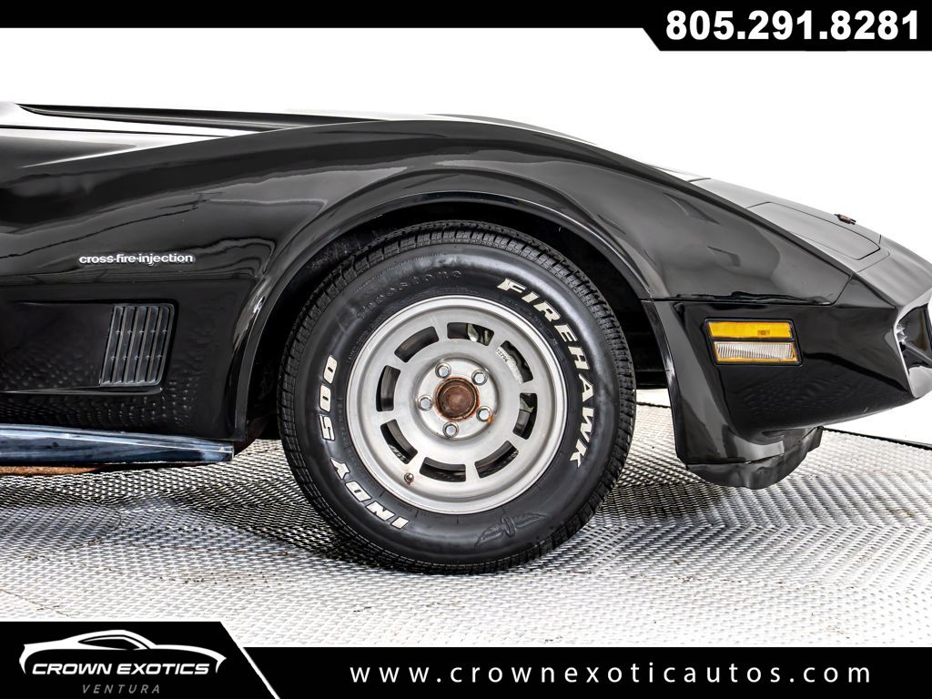 1982 Chevrolet Corvette Base photo 10