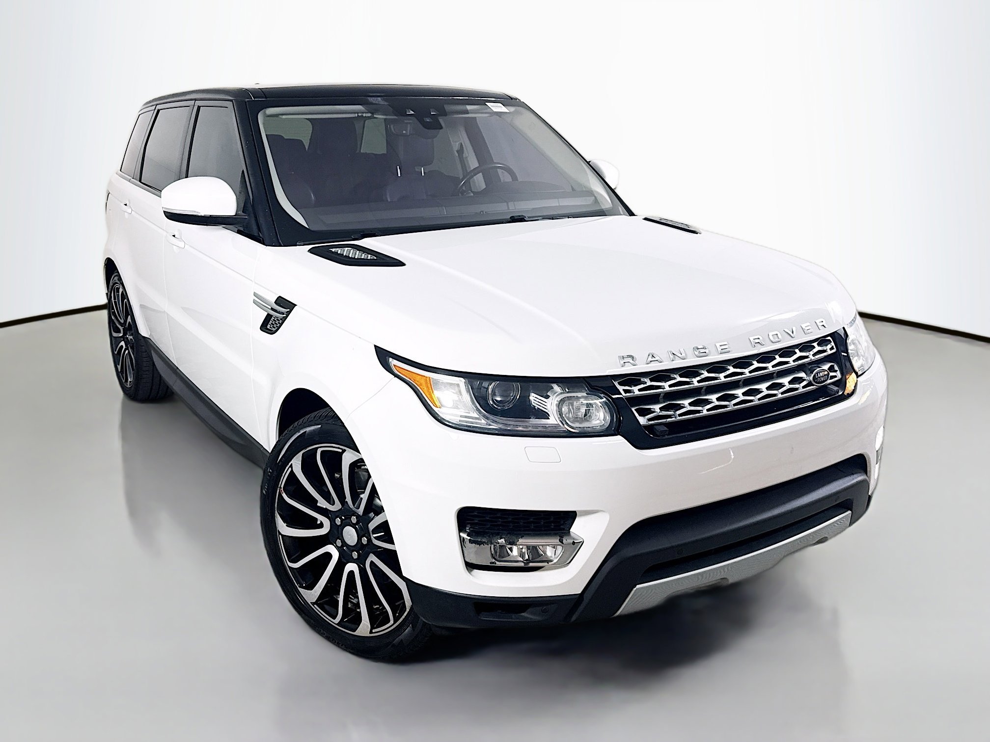2017 Land Rover Range Rover Sport HSE's photo