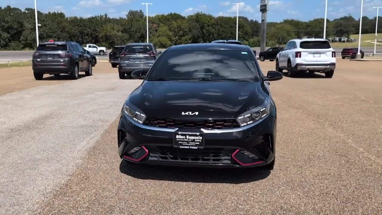 2022 Kia Forte GT-Line photo 3