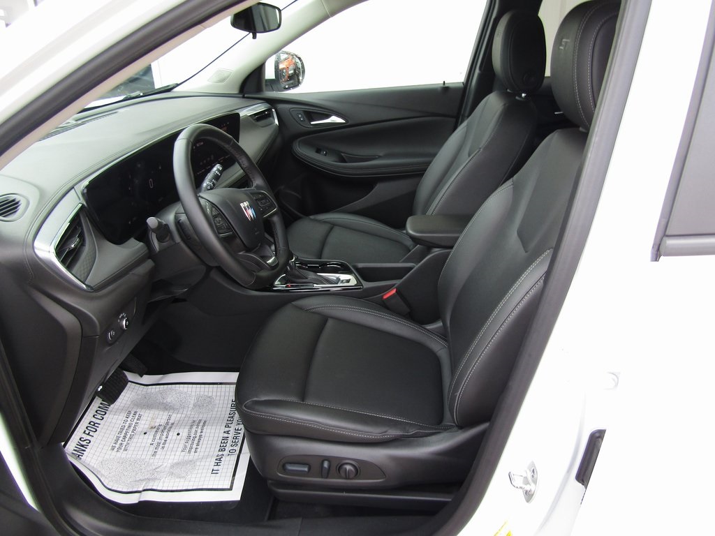 2024 Buick Encore GX Sport Touring photo 11
