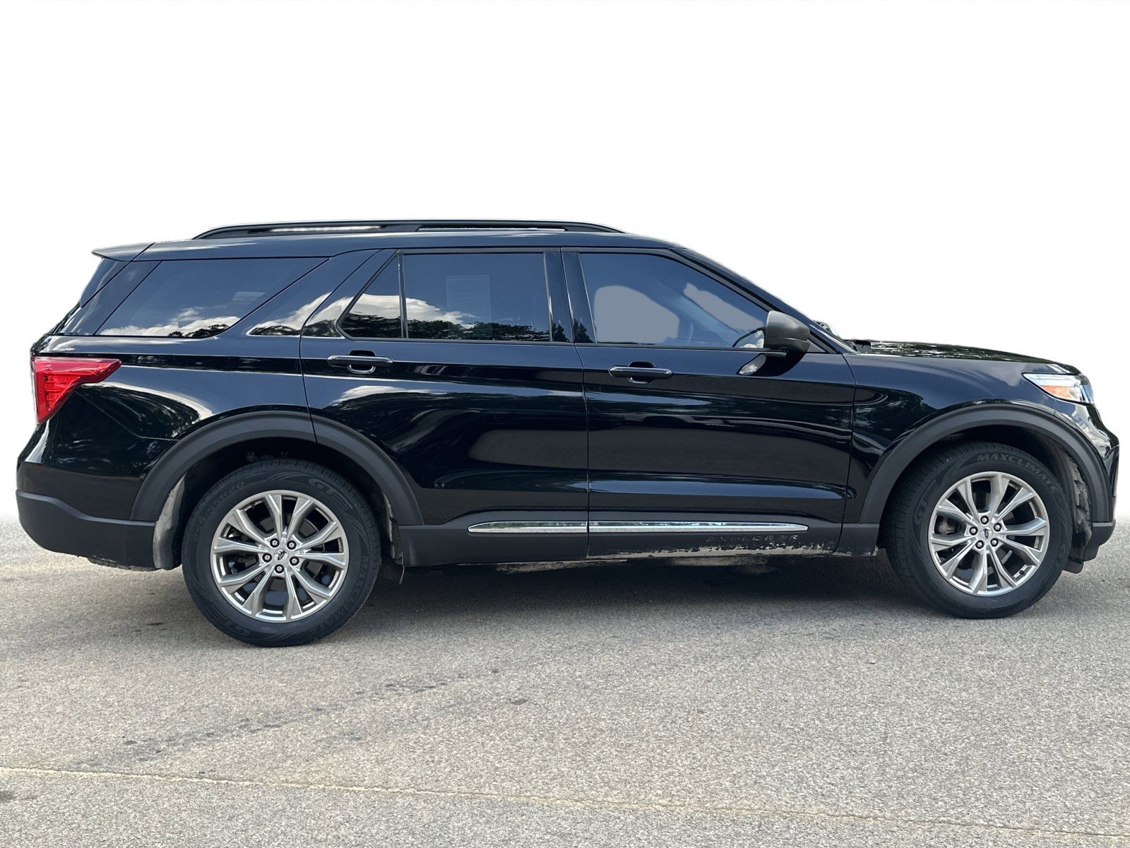 2021 Ford Explorer XLT photo 6
