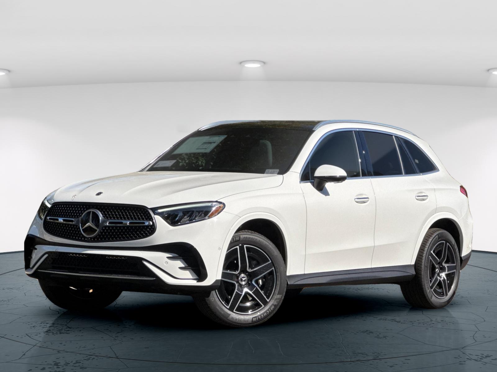 2025 Mercedes Benz GLC 300 4MATIC photo 2