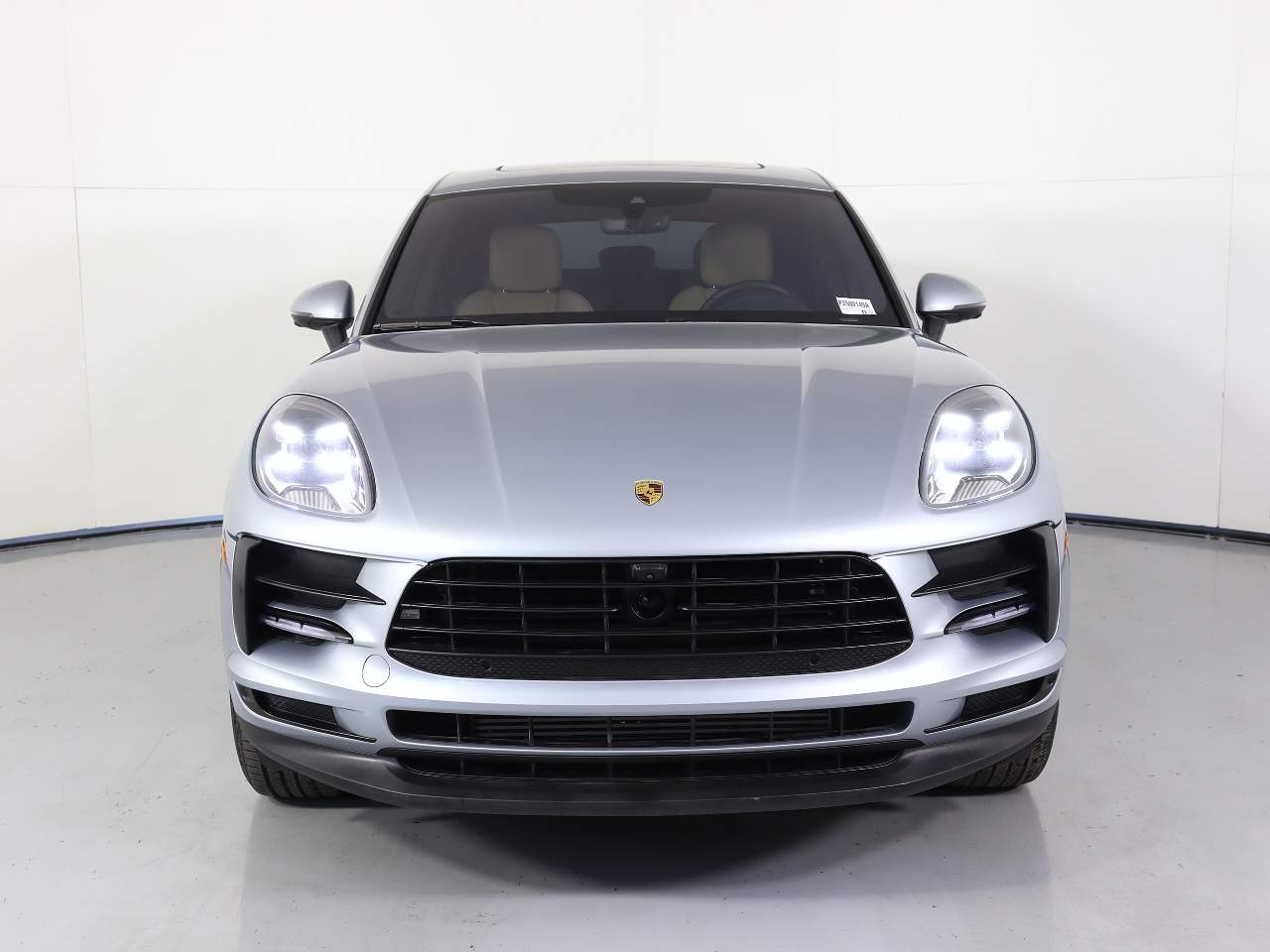 2021 Porsche Macan Base photo 10
