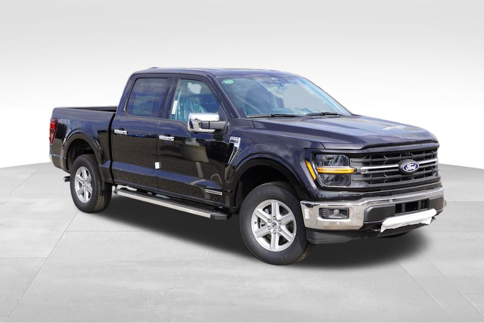 2025 Ford F-150 XLT's photo