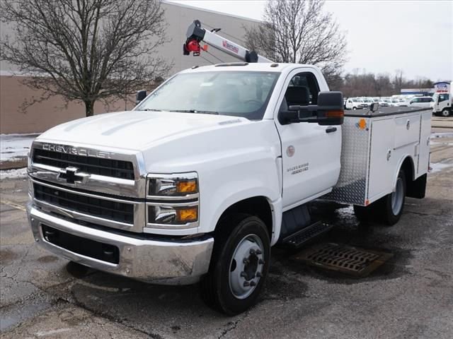2023 Chevrolet Silverado 4500 Medium Duty Chassis Cab Work Truck's photo