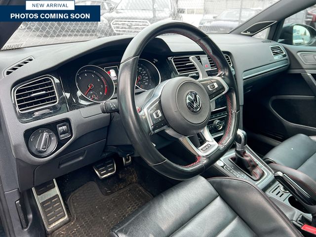 2019 Volkswagen Golf GTI Autobahn photo 3