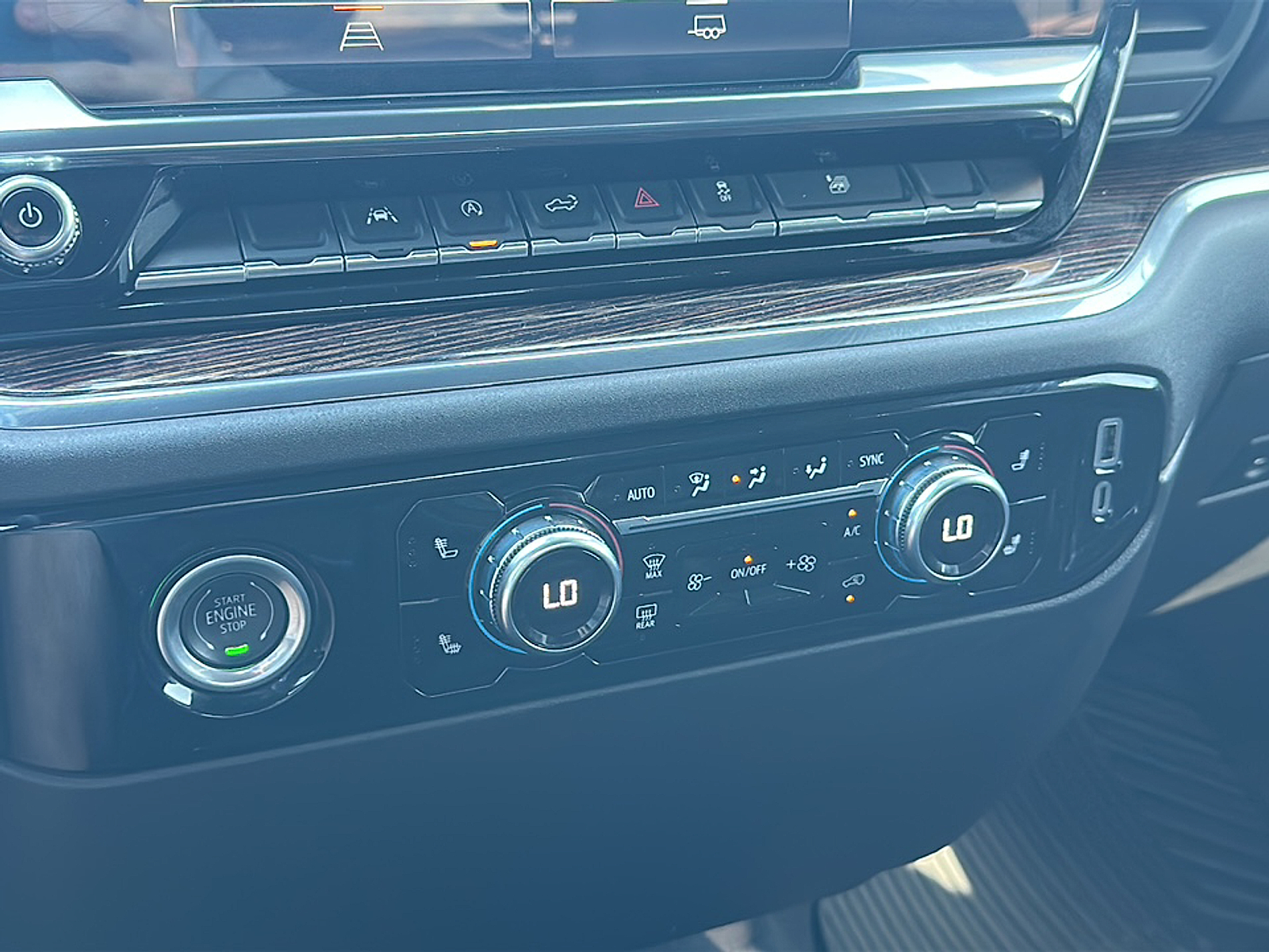 2024 Gmc Sierra 1500 Elevation photo 18