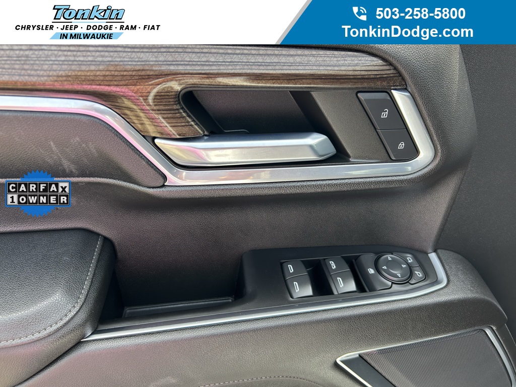 2023 Chevrolet Silverado 1500 RST photo 10