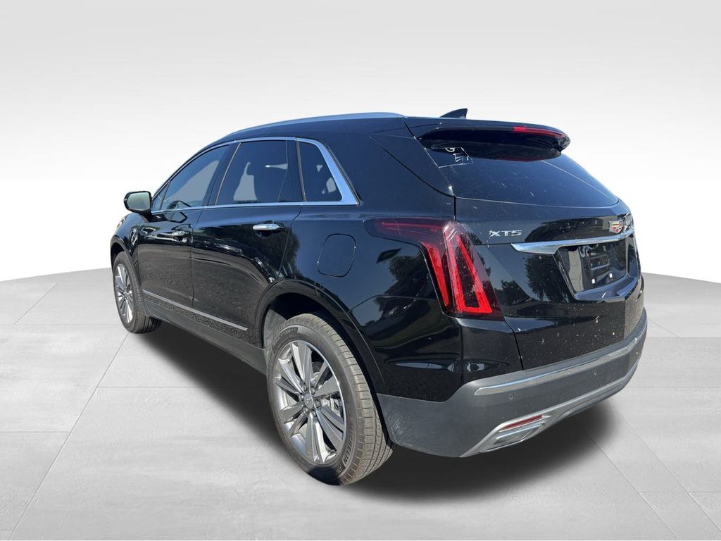 2025 Cadillac XT5 Premium Luxury photo 8