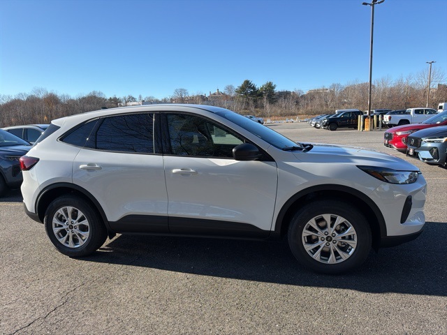 2026 Ford Escape Active photo 2