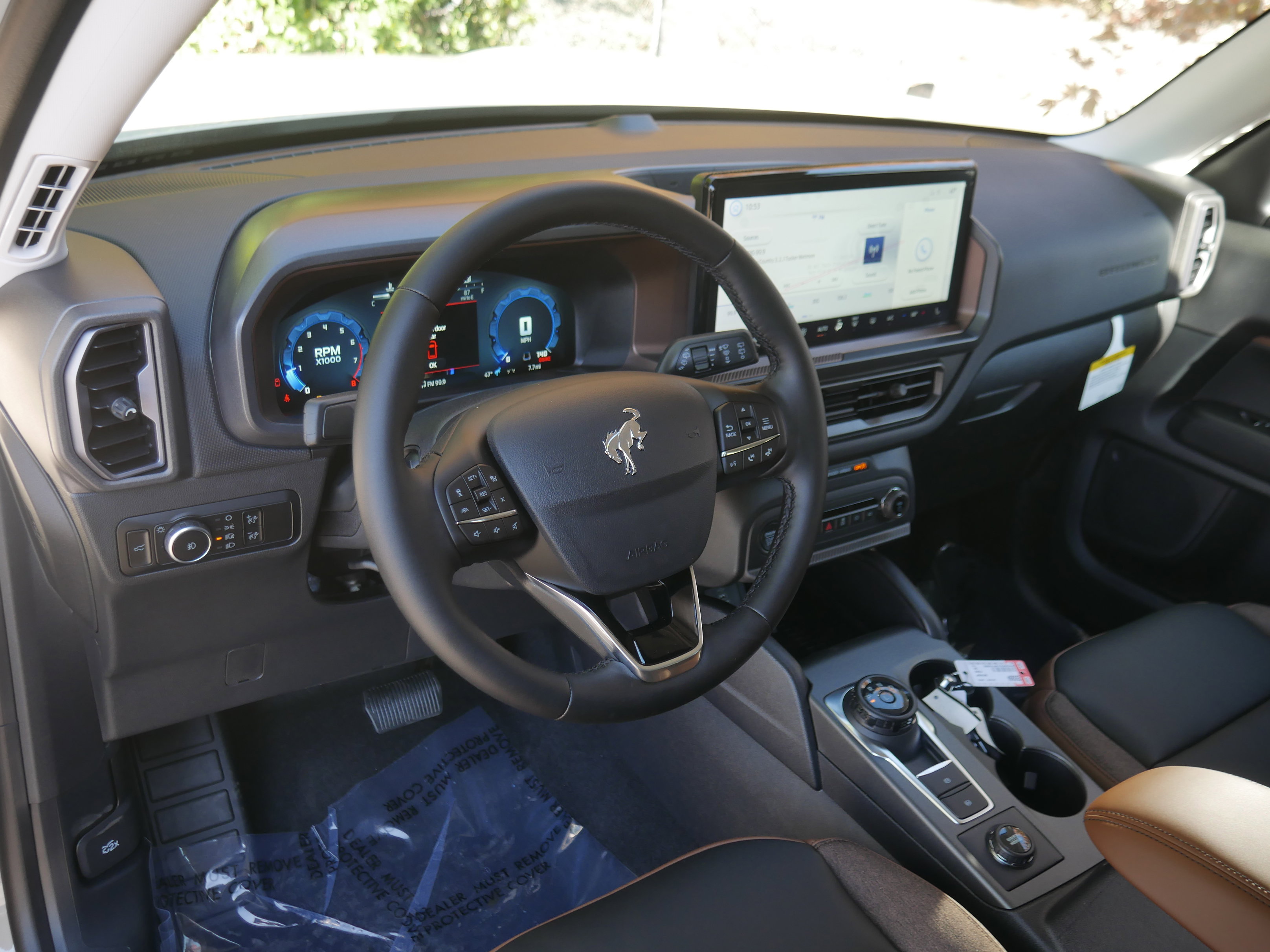 2025 Ford Bronco Sport Outer Banks photo 4