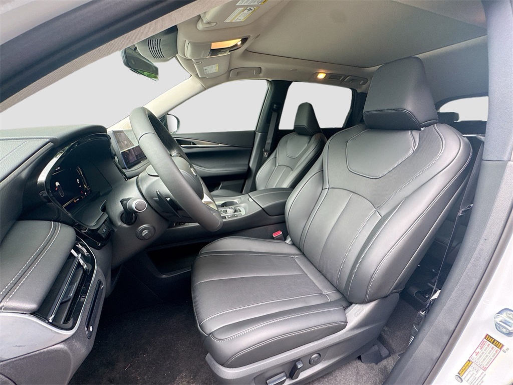 2026 Infiniti QX60 Luxe photo 22