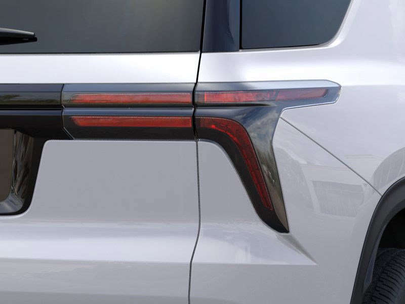 2025 Chevrolet Traverse photo 10