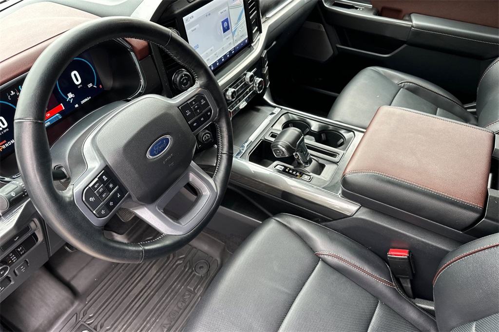 2023 Ford F-150 Lariat photo 8