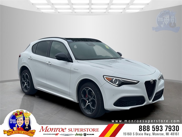 2022 Alfa Romeo Stelvio Ti Veloce's photo