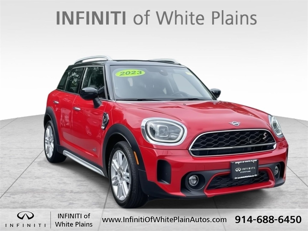 2023 Mini Cooper S ALL4 photo 2