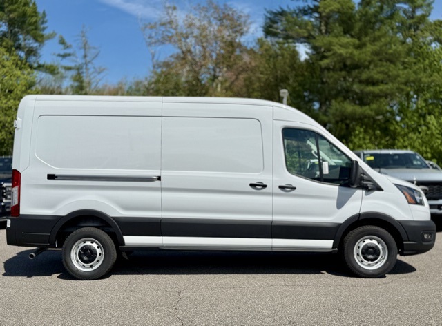 2025 Ford Transit Cargo Van photo 3