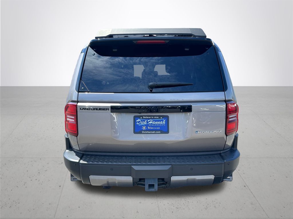 2024 Toyota Land Cruiser First Edition photo 8
