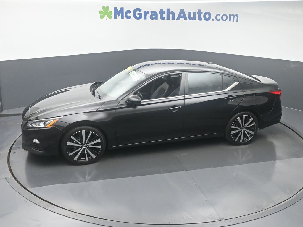 2022 Nissan Altima 2.5 SR photo 15