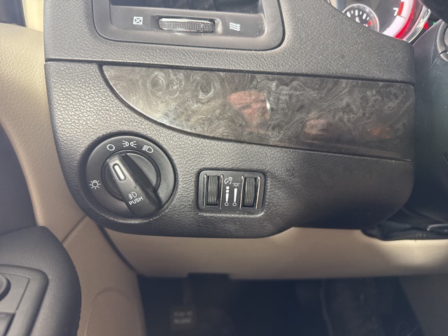 2013 Dodge Grand Caravan Crew photo 20