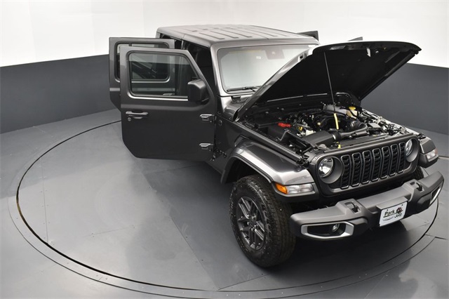 2025 Jeep Gladiator Sport S photo 25