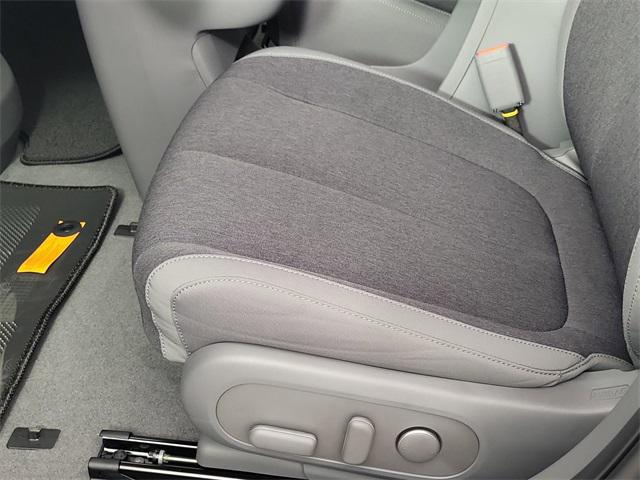 2025 Hyundai Ioniq 5 SE photo 11