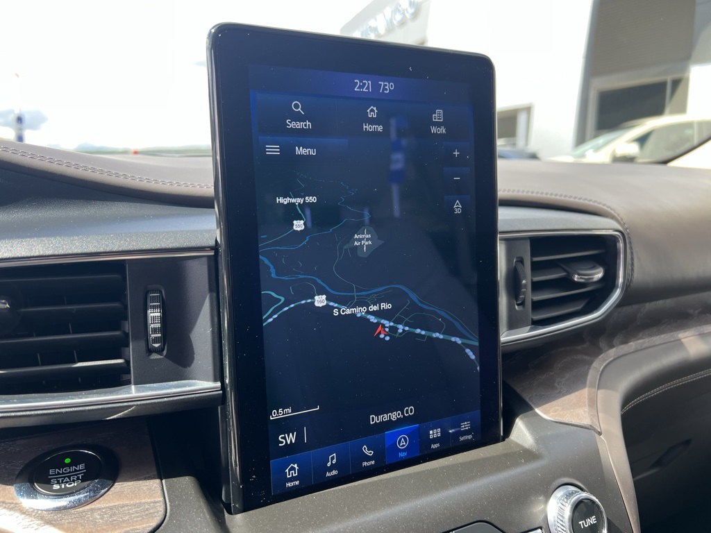 2020 Ford Explorer Platinum photo 4