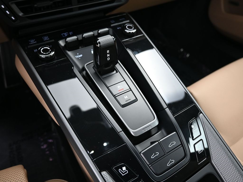 2024 Porsche 911 Coupe photo 22