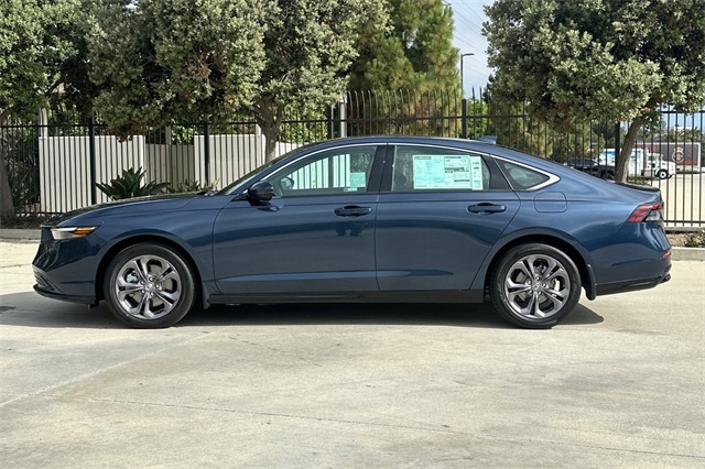 2025 Honda Accord Hybrid EX-L photo 6