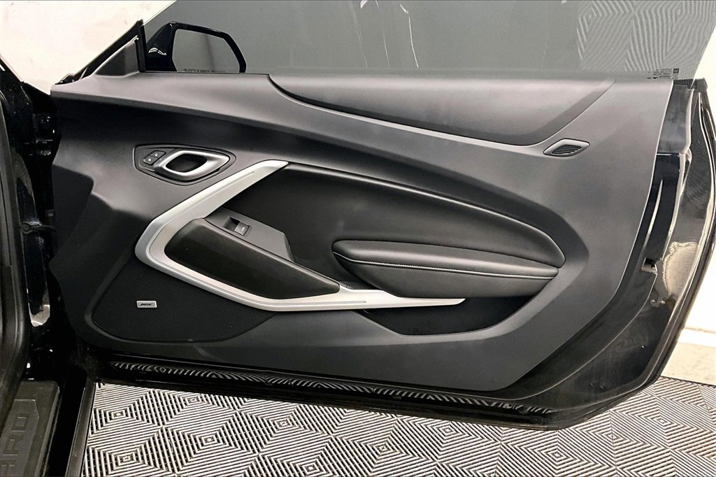 2023 Chevrolet Camaro LT1 photo 23