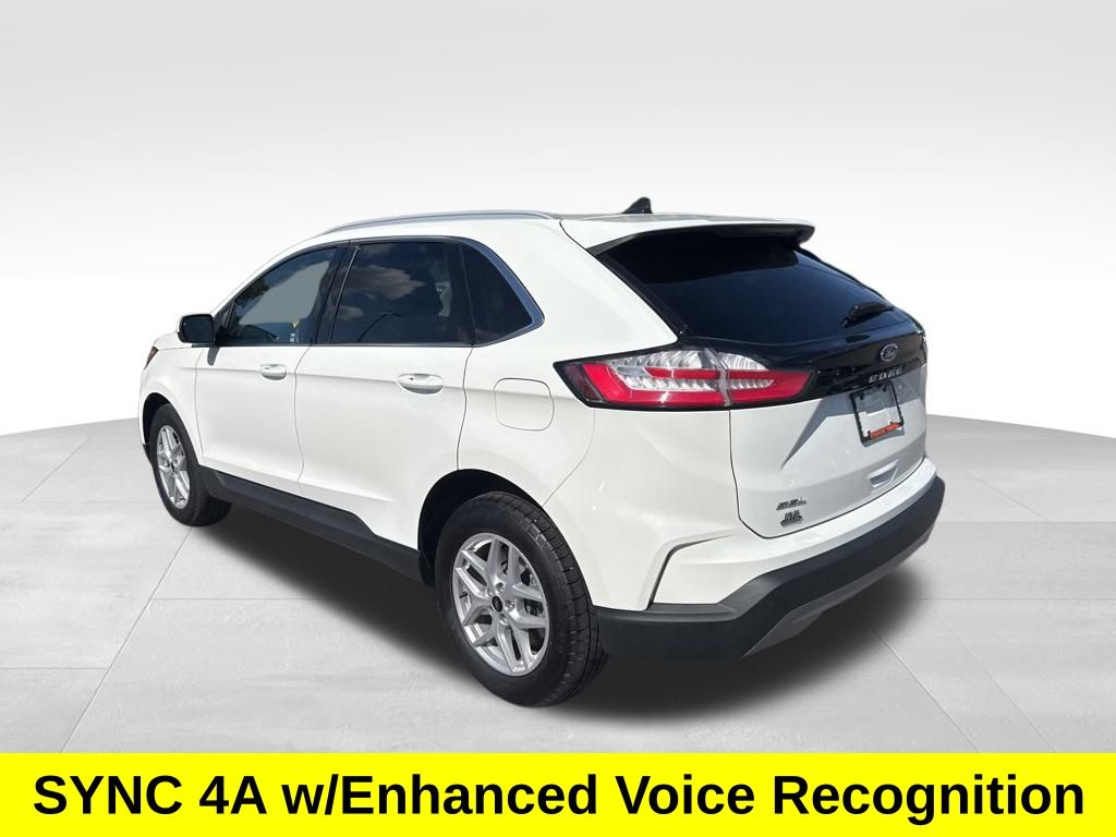 2024 Ford Edge SEL photo 3