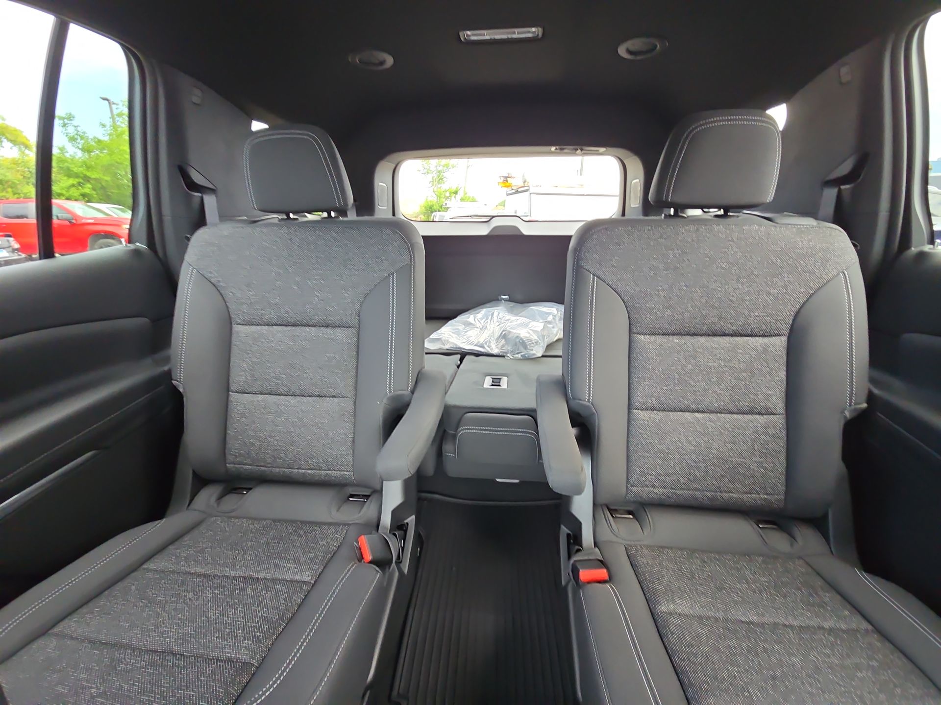 2025 Chevrolet Traverse photo 35
