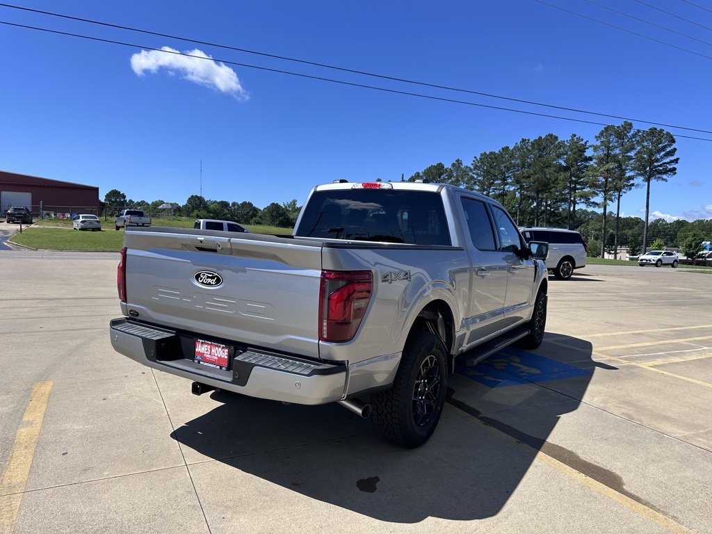 2025 Ford F-150 Lariat photo 4