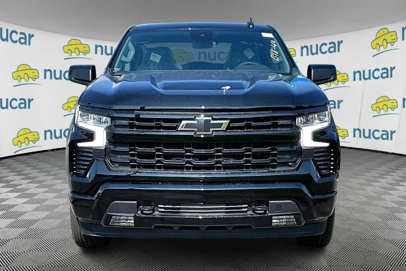 2025 Chevrolet Silverado 1500 RST photo 2