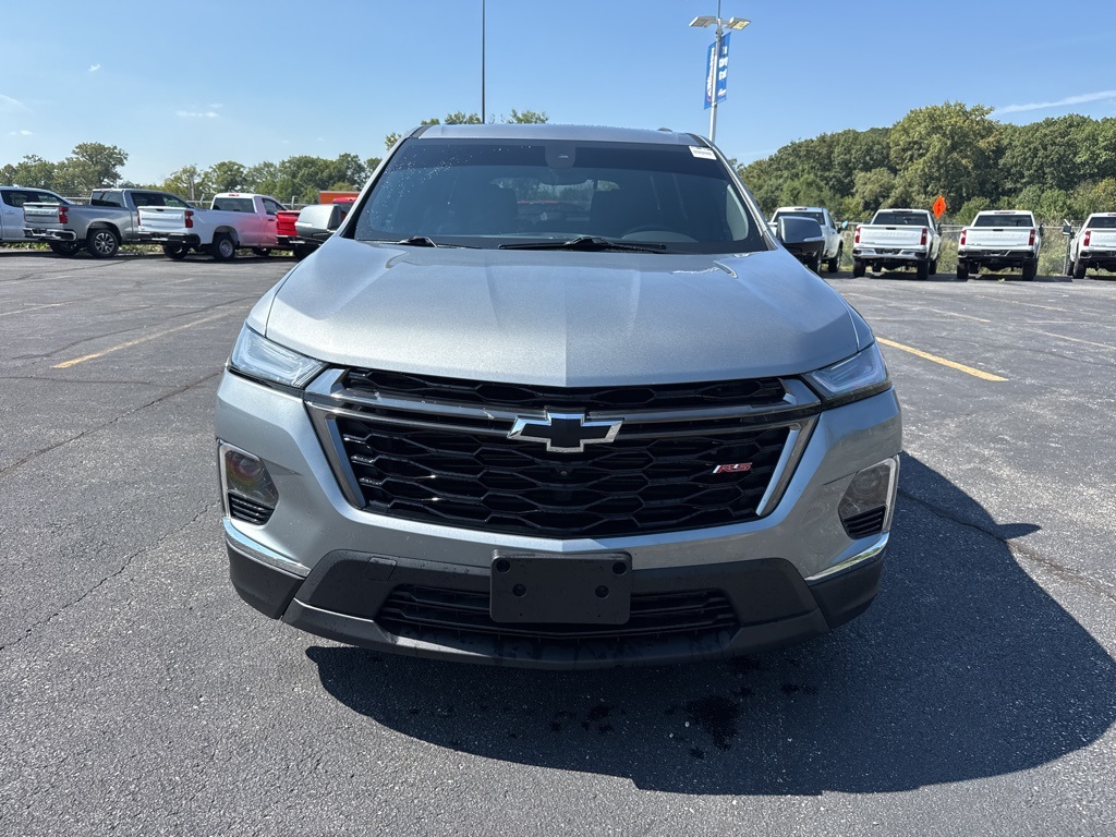 2023 Chevrolet Traverse RS photo 3