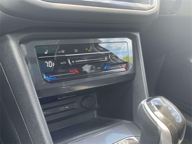 2024 Volkswagen Tiguan SE Wolfsburg Edition photo 27