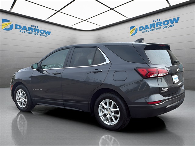 2022 Chevrolet Equinox LT photo 3
