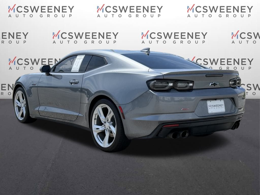 2022 Chevrolet Camaro LT1 photo 3